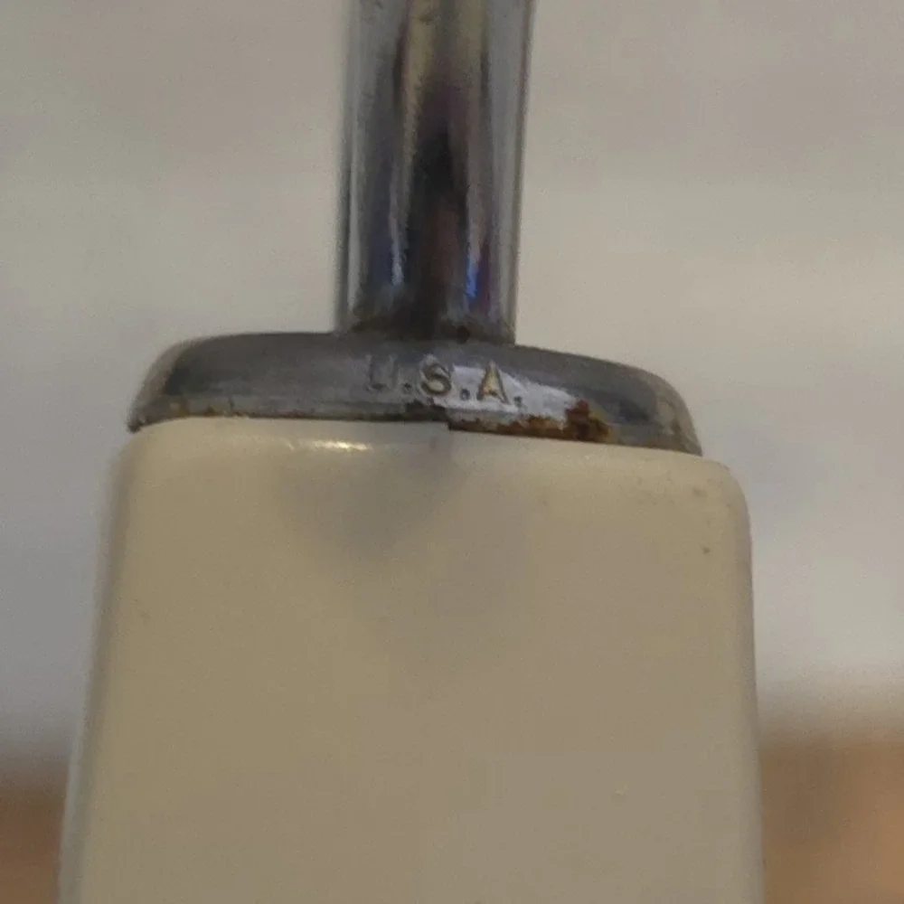 Vintage Long-Shaft ANDROCK Potato Masher Kitchen Utensil White Handle‎